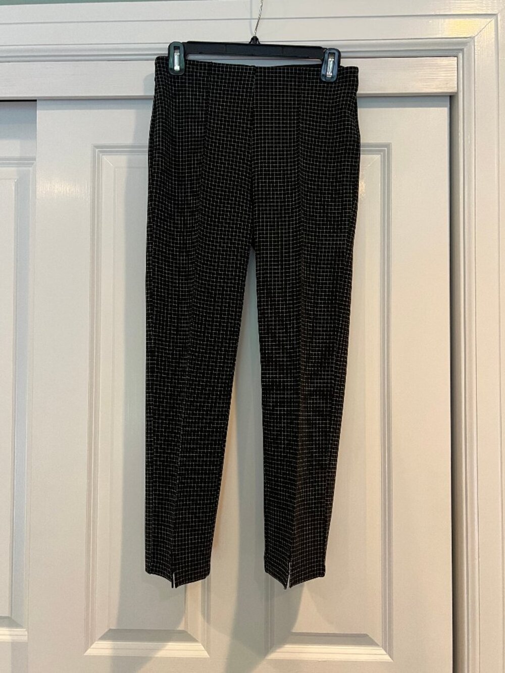 Lyssé Cropped Kick Flare Pants size M